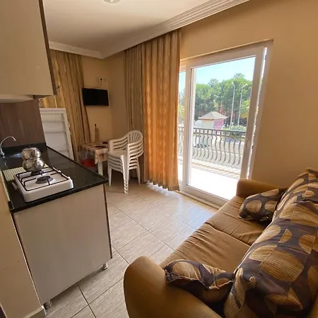 Szálloda Dede Apart Alanya